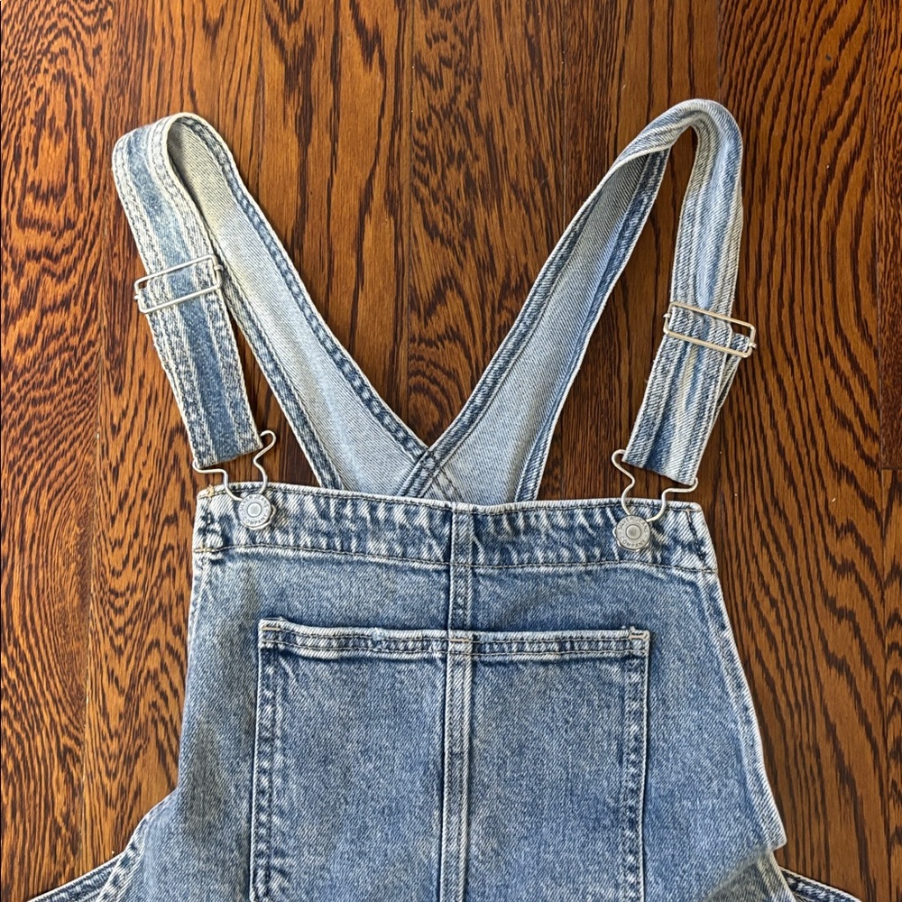 Silver Jeans Classic Blue Overalls Women’s Size: S/M NWOT - Picture 3 of 9